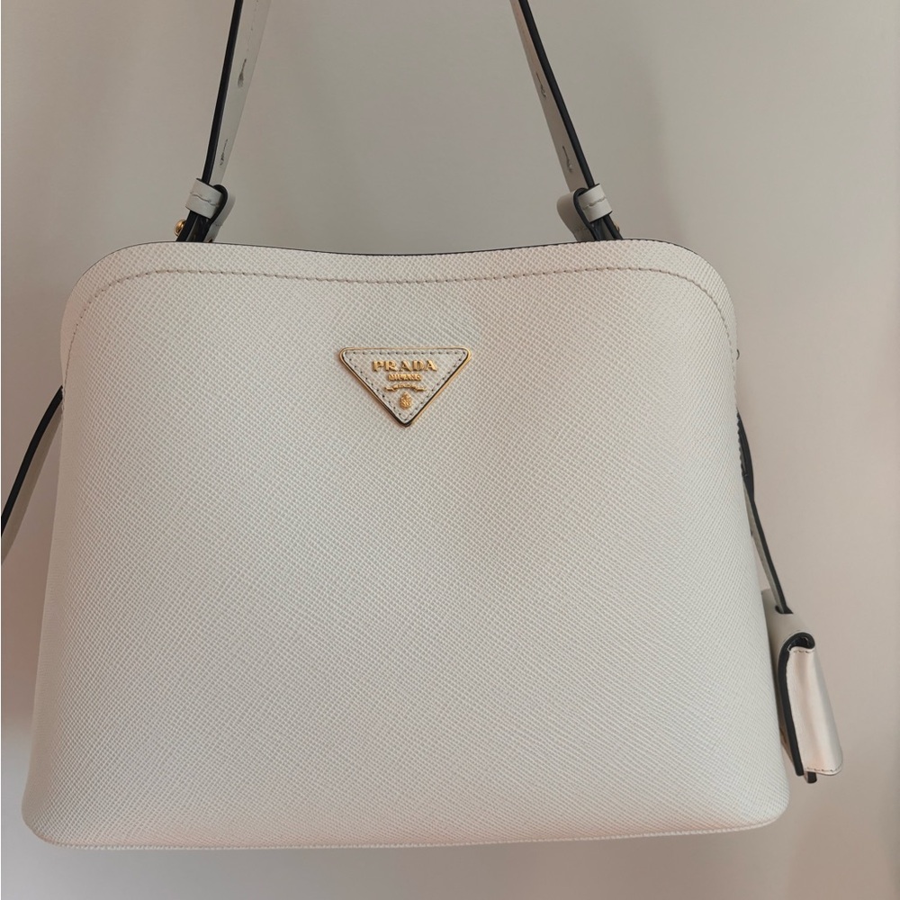 Brand new saffiano leather Prada bag.